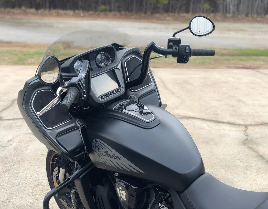 Comanche Bagger for '20-24 Challenger | Indian Handlebars
