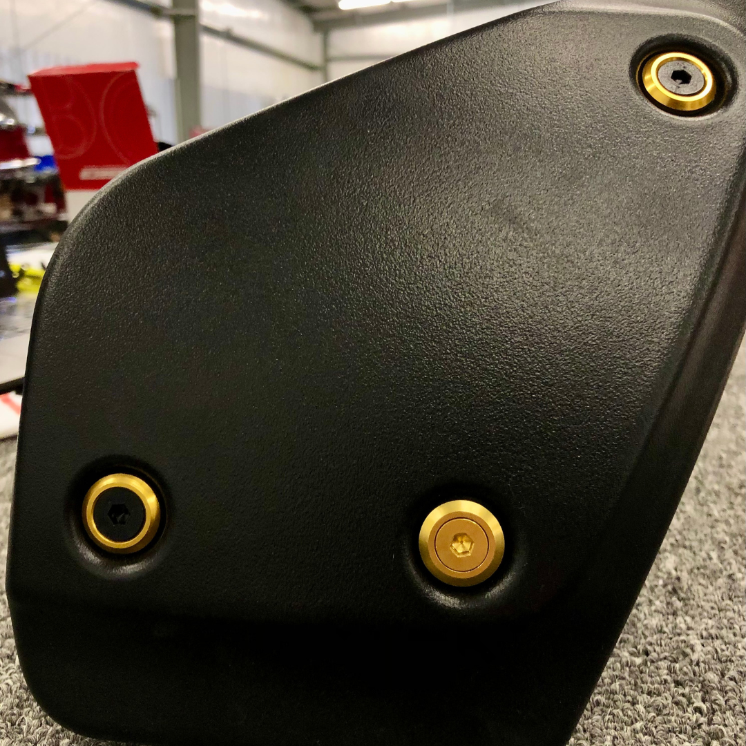Chief Side Panel Hardware